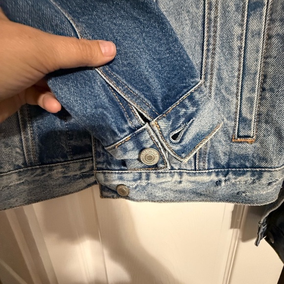 Abercrombie & Fitch Kids Two-Tone Denim Jacket - Picture 3 of 7